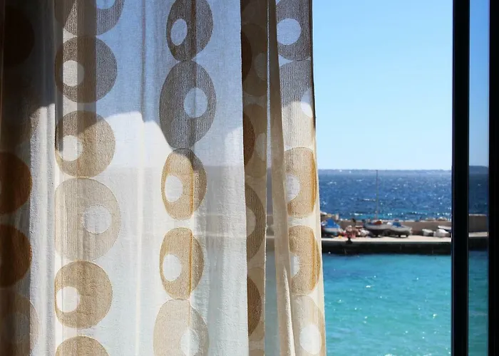 Cala Dogana Guest House